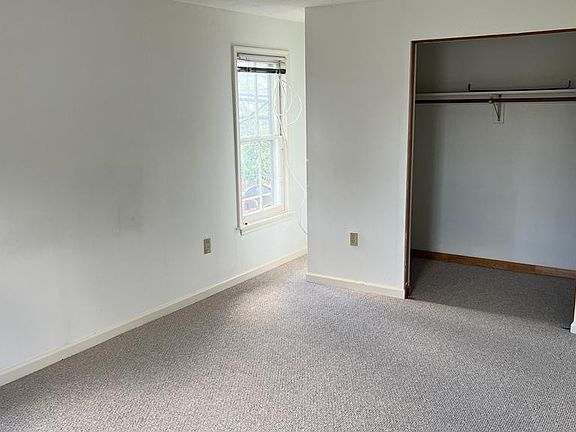 4th image of 1806 Fall Hill Ave APT 2