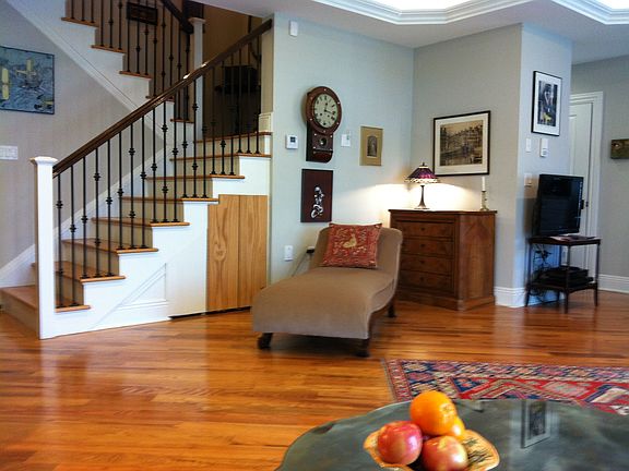 5th image of 25 Marquis Court