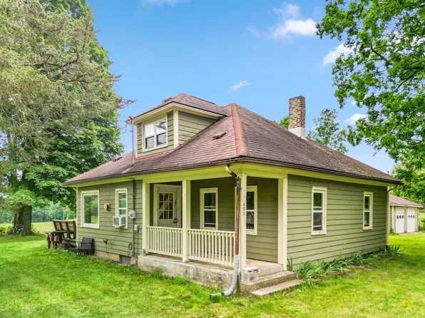 172 Bridge St, Newaygo, MI 49337