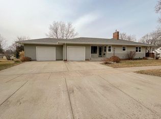 624 Willow St, Fairmont, MN 56031