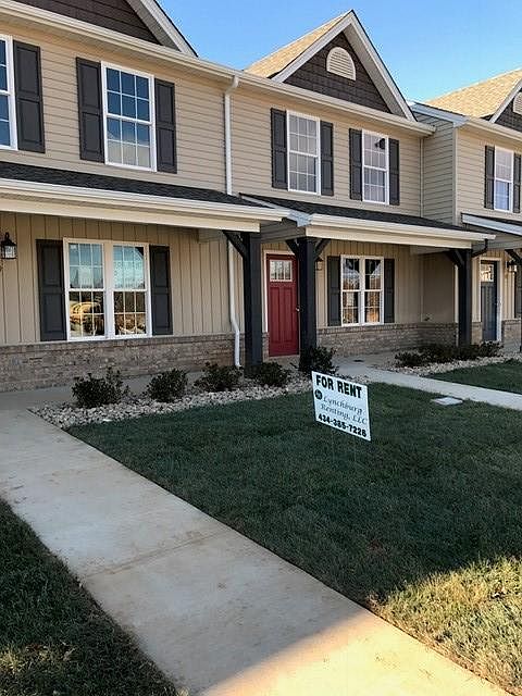 1st image of 58 Squire Cir
