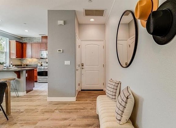 3rd image of 3591 Sacramento Dr APT 44