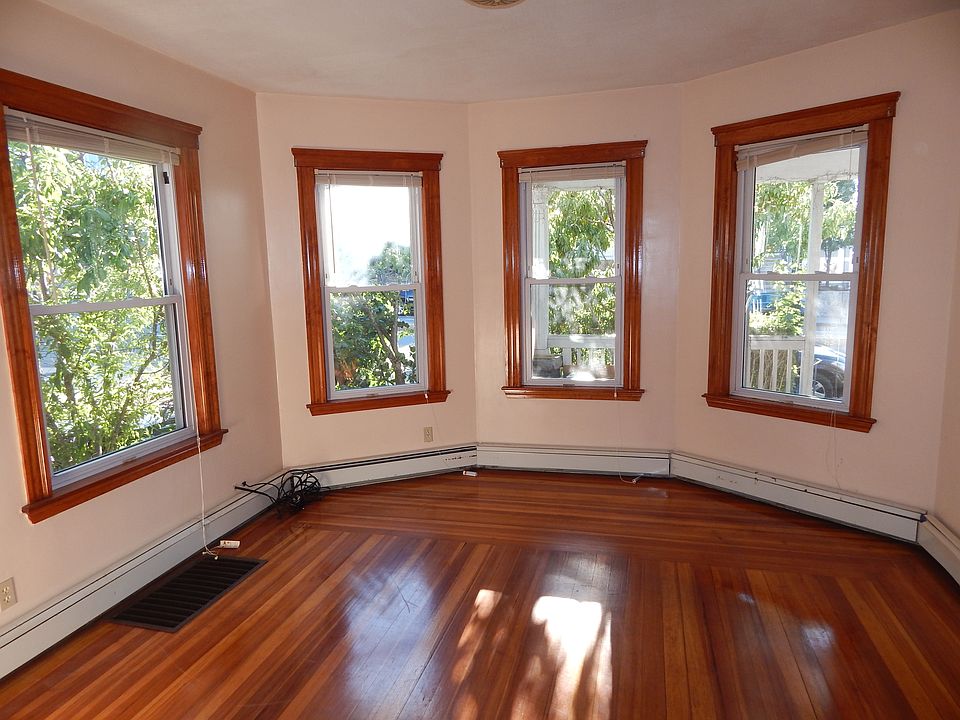 Living Room or 3rd bedroom