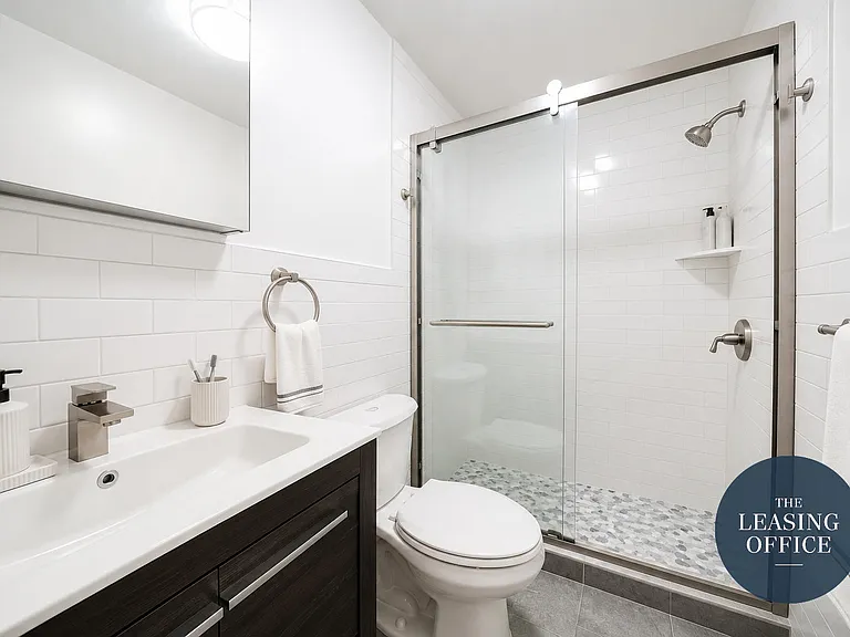 1154 1st Ave #4B — Photo 6
