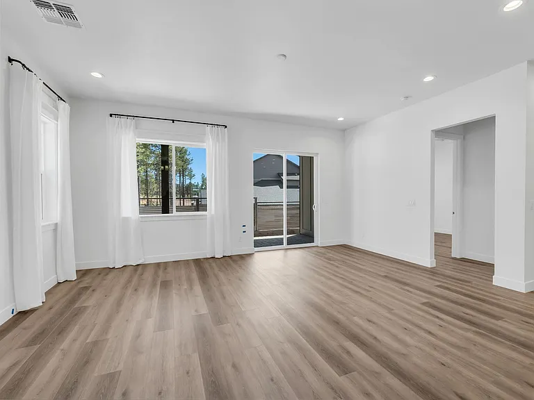 3219 E Copperleaf Ln — Photo 12