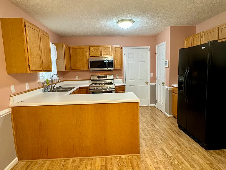1117 Creek Haven Dr — Photo 22