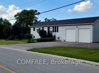 14 Wellington Ave, Southwest Middlesex, ON N0L1A0