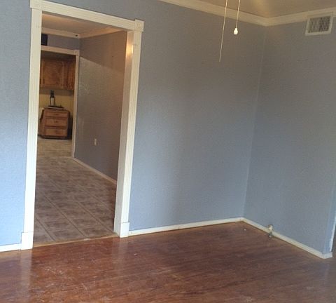 2nd image of 3105R Palo Blanco St