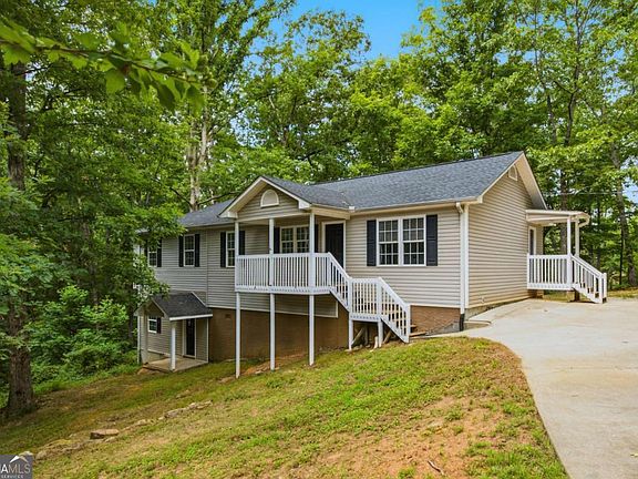 2nd image of 433 Elliots Ln
