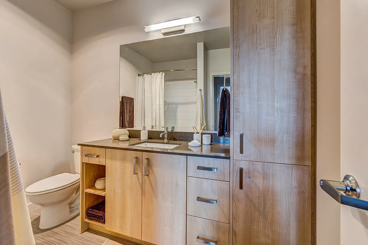 Floor plan 1 Bedroom with Den