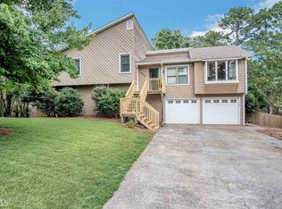 5082 Ravenwood Dr, Marietta, GA 30066