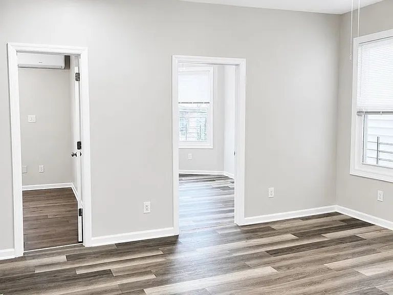 207 Armstrong Ave #2 — Photo 3