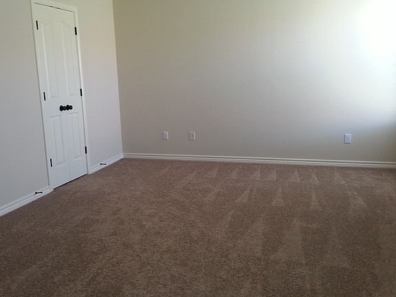 3rd image of 2505 Traditions Dr