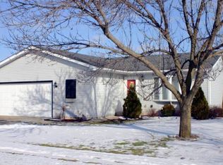 534 Meadows Rd S, Bourbonnais, IL 60914