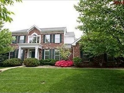 17 Yorkshire Lane Ct, Saint Louis, MO, 63144