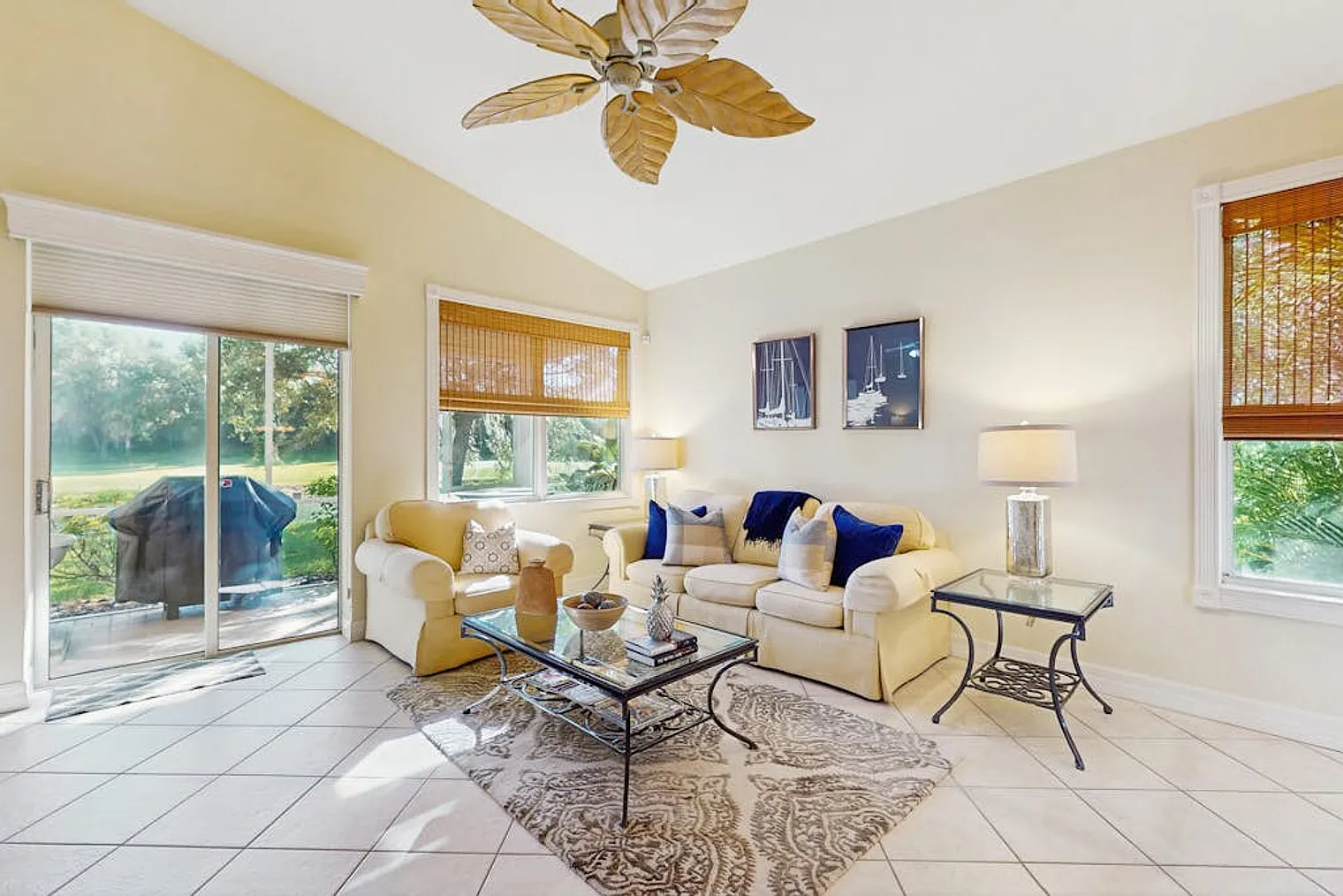 3 bed, 2.0 bath, 2292 sqft, $2,889 — Photo 1
