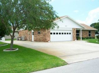 2400 Gilmore Ave, Sebring, FL 33875