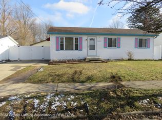 5313 Hughes Rd, Lansing, MI 48911