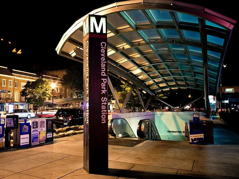 Cleveland Park Metro
