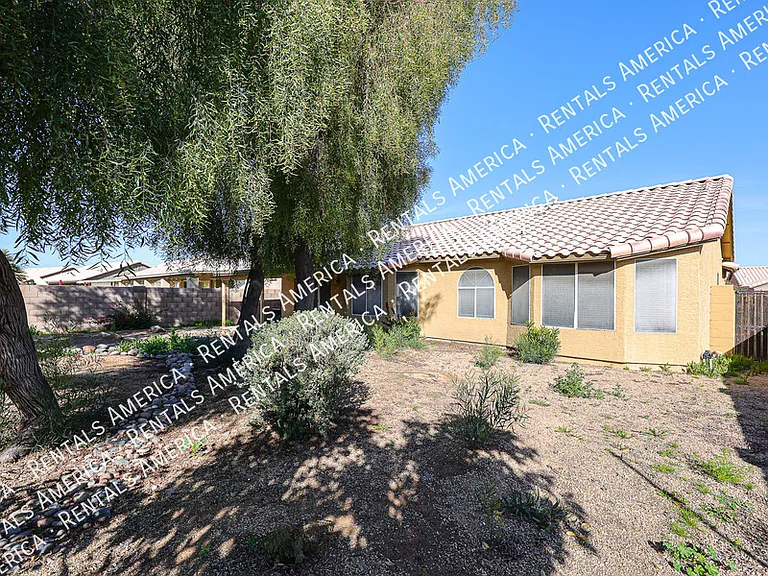 5351 W Saragosa St — Photo 27