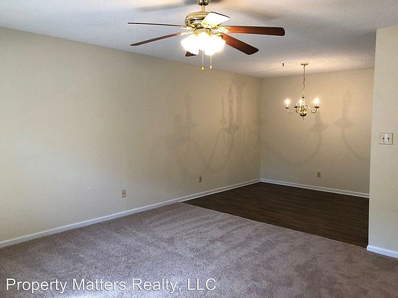 3rd image of 937 E 9th Ave APT A