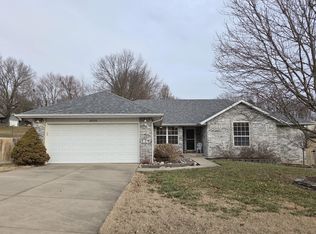 2693 W Darby Street, Springfield, MO 65810