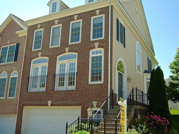 3341 Wilton Crest Ct