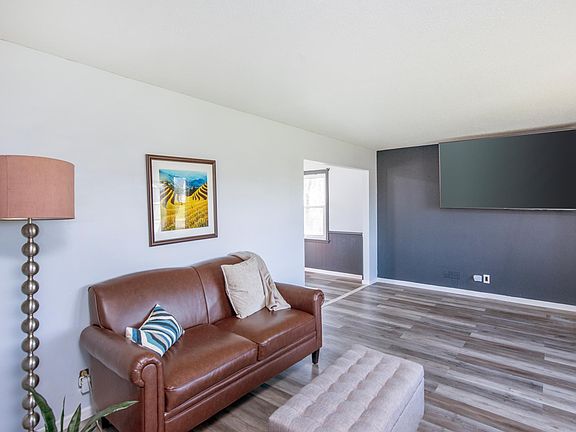 5th image of 8080 E Point Douglas Rd S