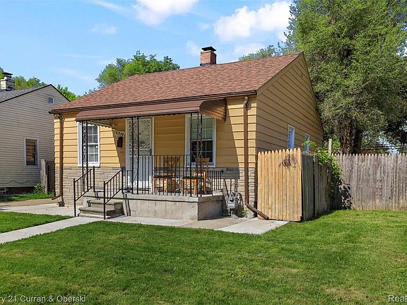 3rd image of 6539 Forrer St