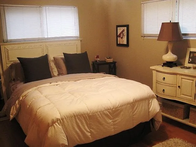 4501 Grand Ave — Photo 9