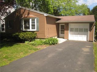 425 Newcastle Rd, Syracuse, NY 13219
