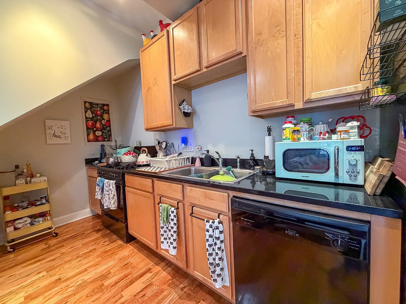 1826 N. Wood St — Photo 2