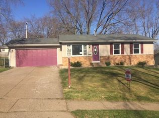 4706 N Ripley St, Davenport, IA 52806