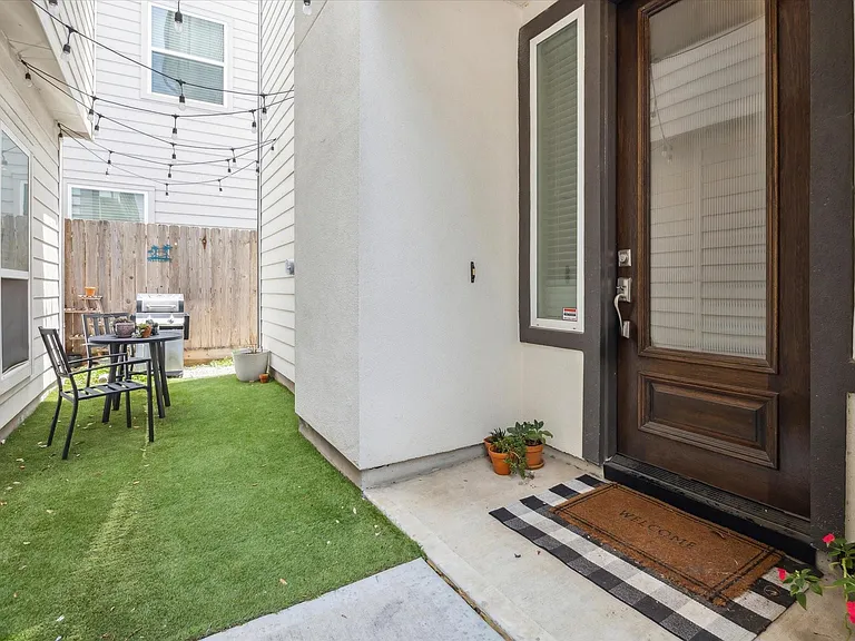 5623 Kansas St #C — Photo 3