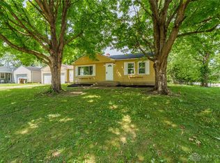 701 Woodlawn Ave, Englewood, OH