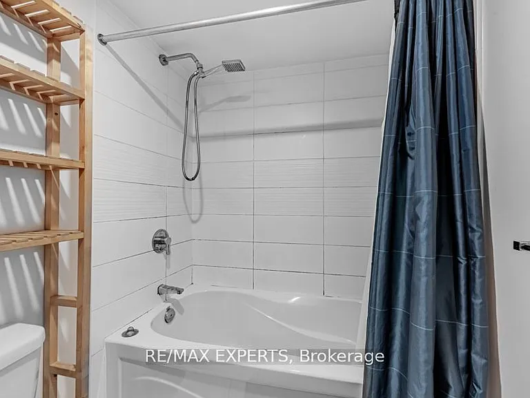 10 Capreol Ct #226 — Photo 22
