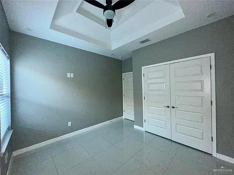 619 Cathedral Hl #4 — Photo 12