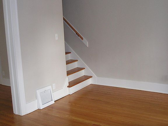 5th image of 3808 Davenport St