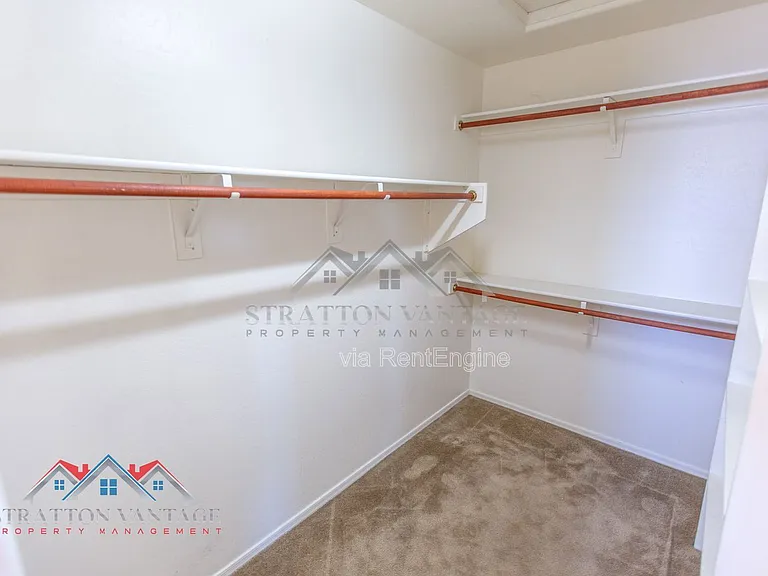 7311 N 90th Ave — Photo 43