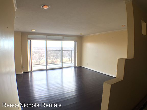 5th image of 4550 Warwick Blvd APT 513