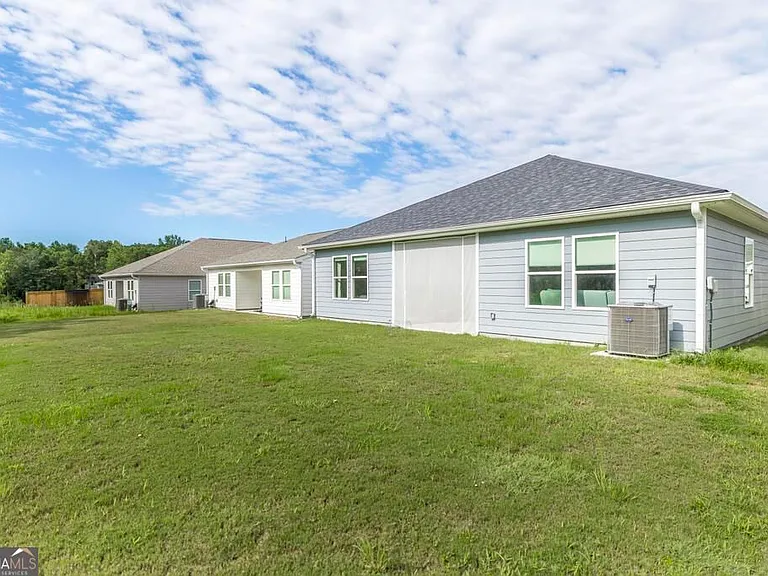 182 Lochwolde Dr — Photo 24