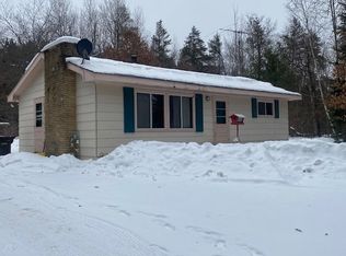 N17866 Holmes Junction Rd, Pembine, WI 54156