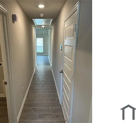 4 bed, 2104 sqft, $2,950 — Photo 4