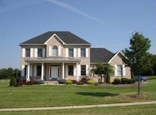 202 Fox Hollow Dr, Butler, PA 16001