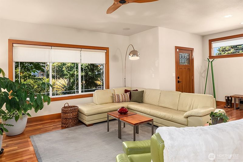 4th image of 1458 NW 95th Street