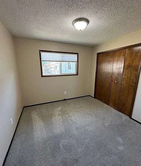 8715 NE 26th Ave — Photo 10