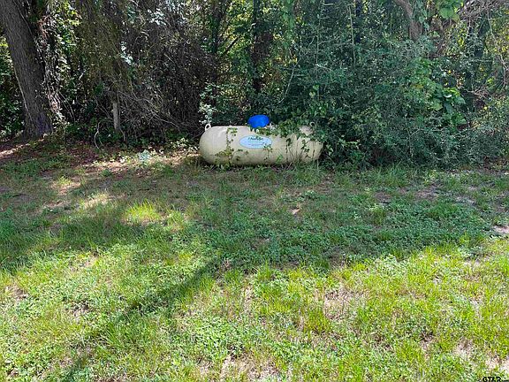 4th image of 3970 County Road 2217