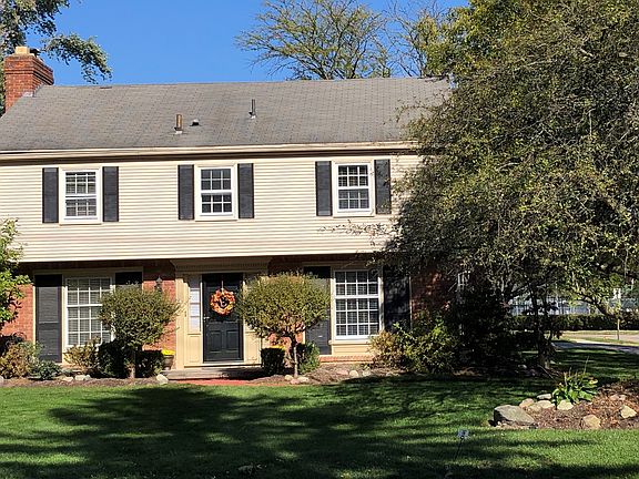 Front of home (South).