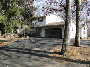 1340 Peppermint Rd, Coopersburg, PA 18036