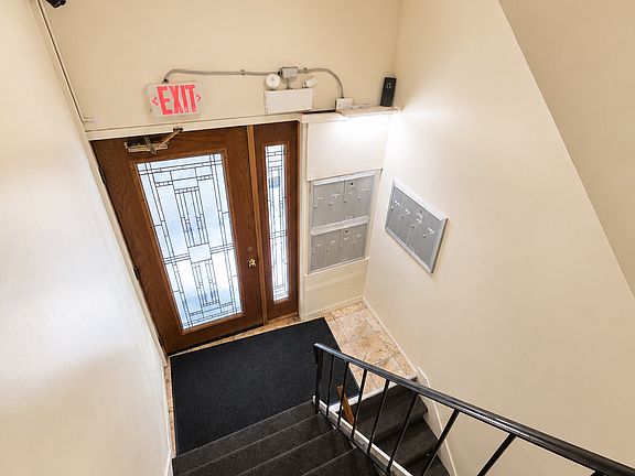 5th image of 1124 Dunlop Ave APT 2C